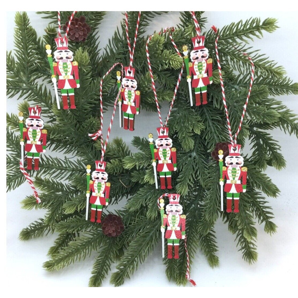 8- Nutcracker Ornaments Mini Tree Wooden Peppermint Thread 2 in - Picture 2 of 3